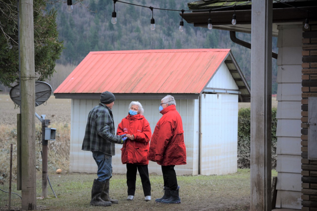 Samaritans Purse helping with flooding in B.C., and ended up praying for a man.
