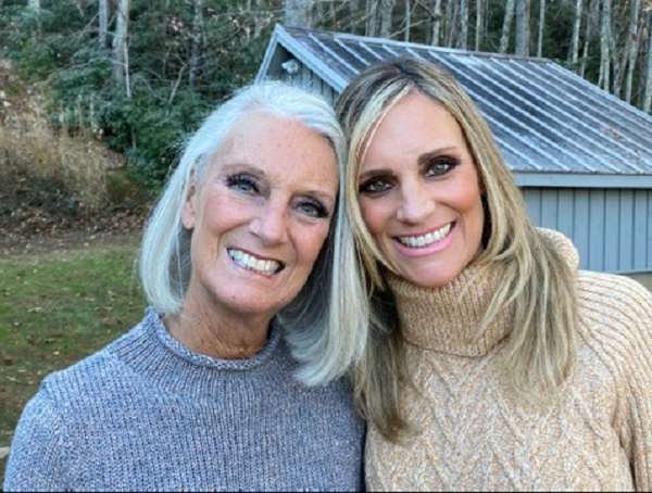 Anne Graham Lotz and her daughter Rachel-Ruth.