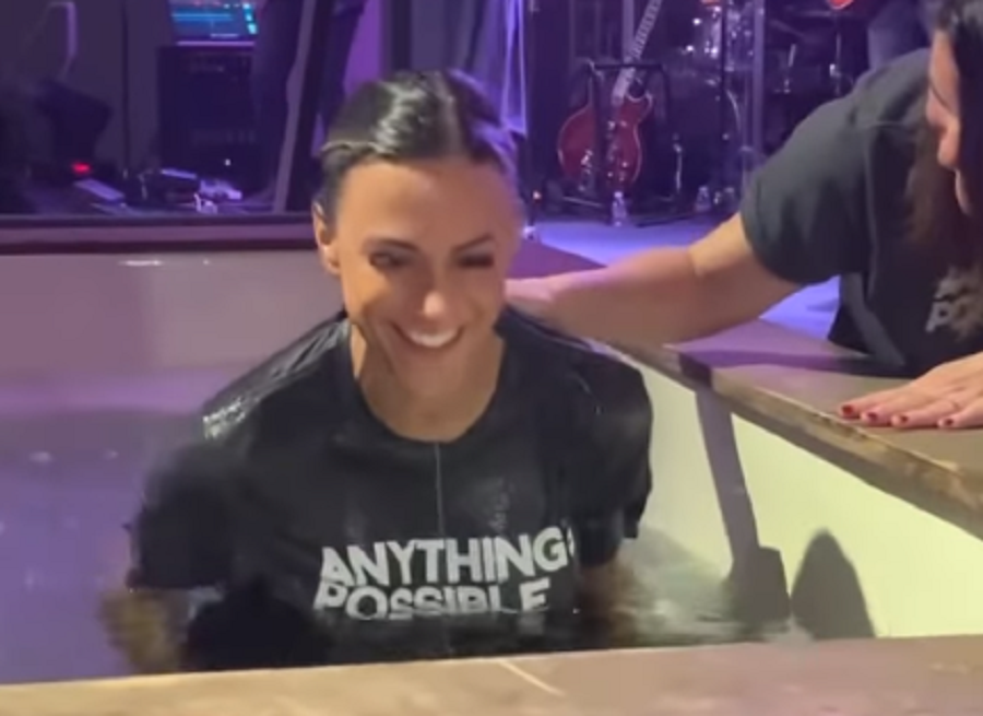 Jana Kramer getting baptized. 