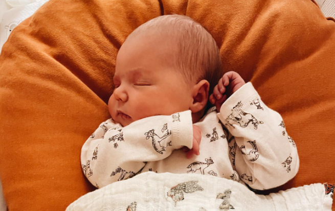 Francesca Battistelli's 6th baby