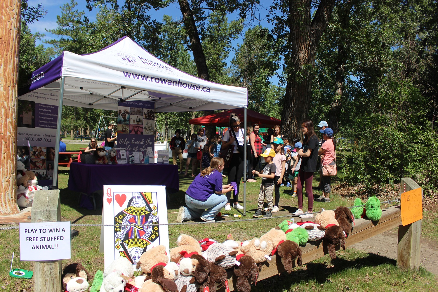 Picnic with a Purpose connects with community portals