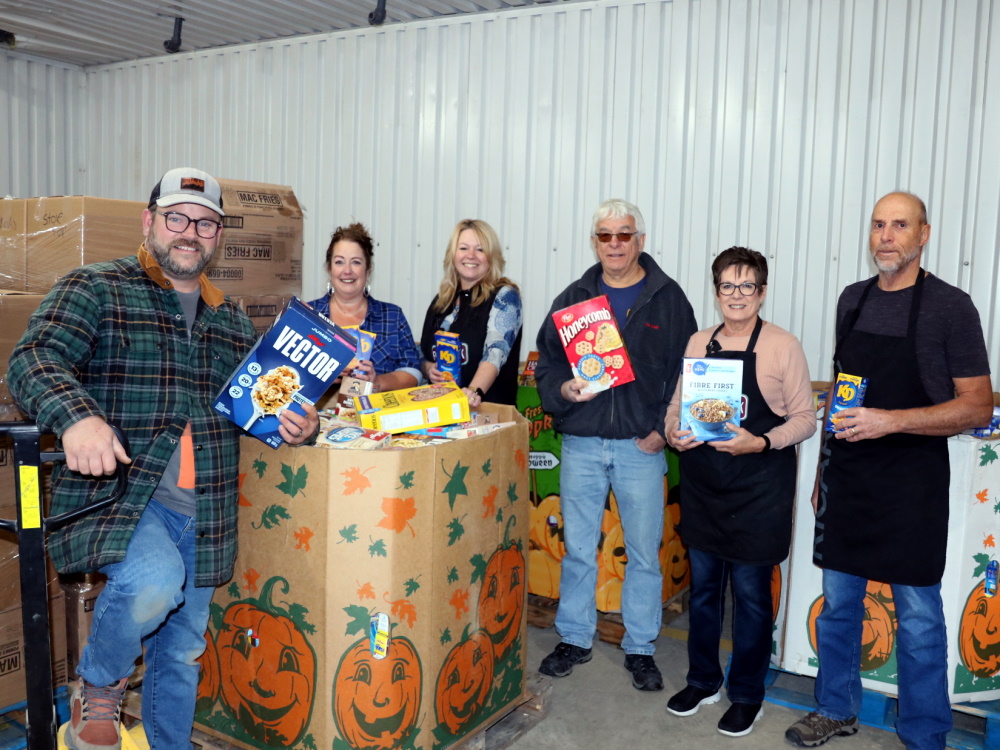 Moose Jaw Food Bank restocks shelves after receiving over 43K pounds of food from Better