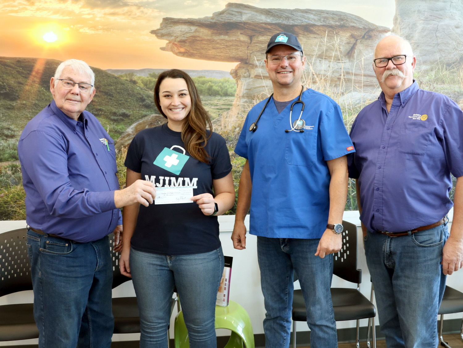 Rotary Club makes 10K donation to Moose Jaw International Medical