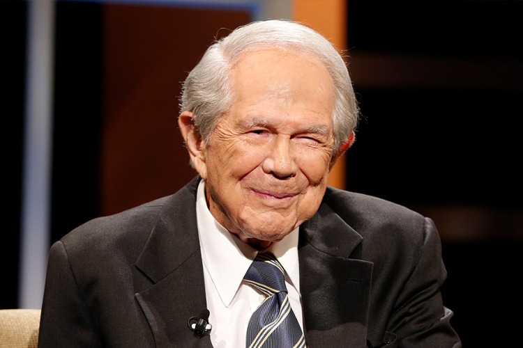 Pat Robertson (Newsmax/Facebook)