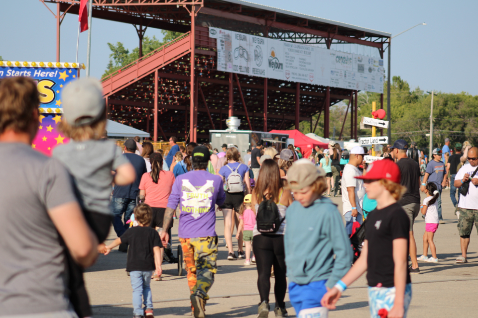 Weyburn Fair Days delights thousands with sights, sounds, and flavours