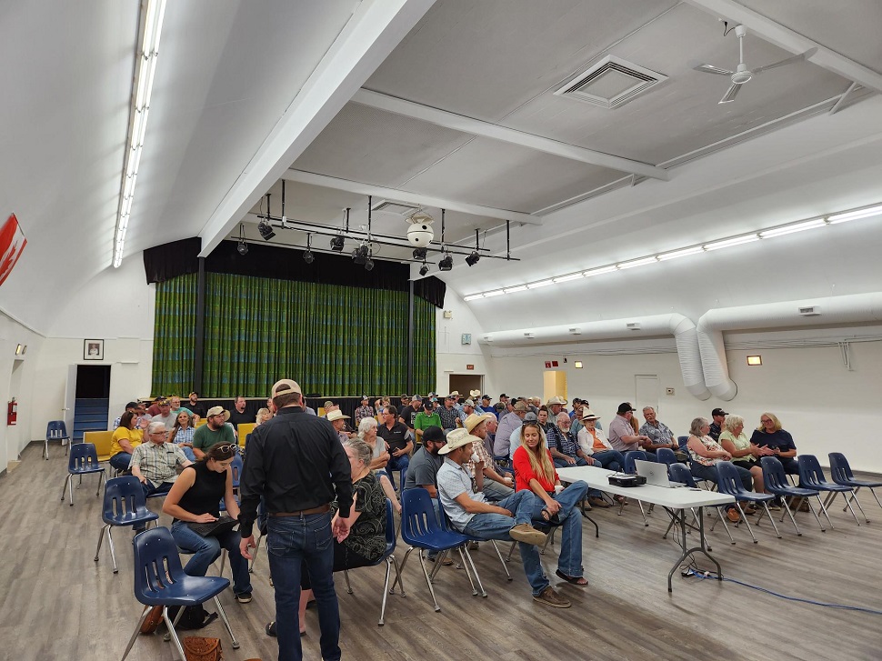 Cabri saw a large influx of cattle producers, as they came to town to attend the meeting.