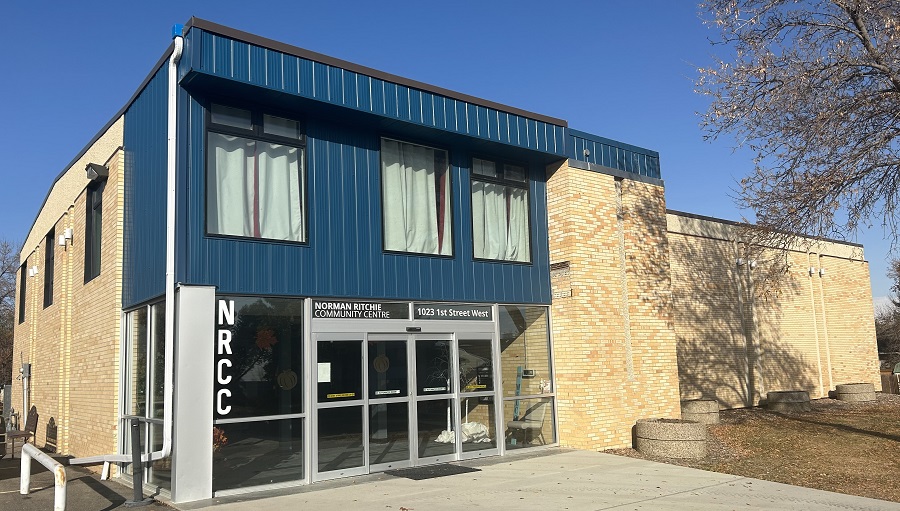 Norman Ritchie Centre fall.jpg