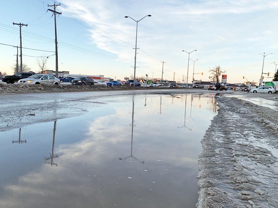 PUDDLES ON JAN 31 (GW)
