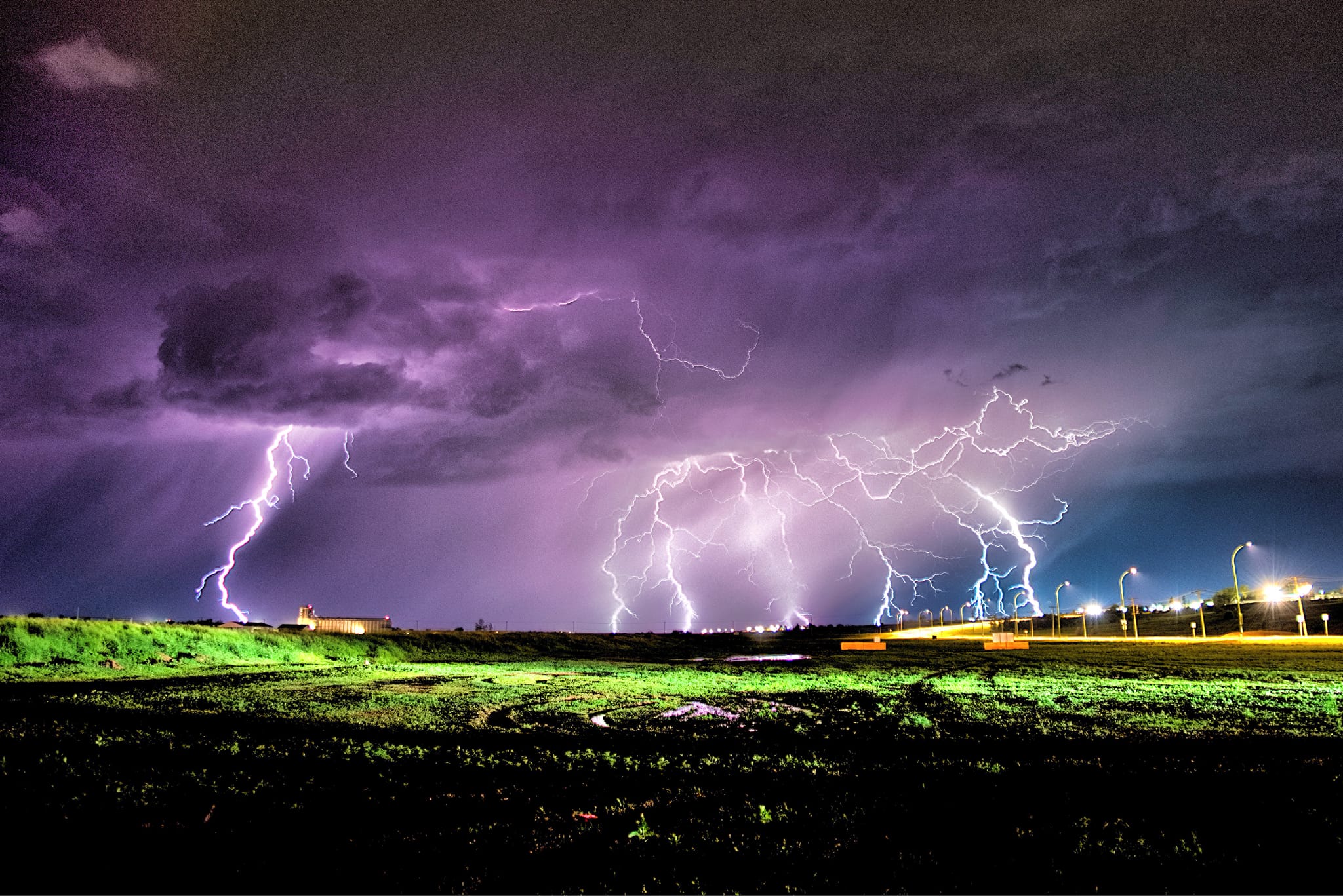 Dayne Offenburger 11/06/2024, Moose Jaw lightning storm