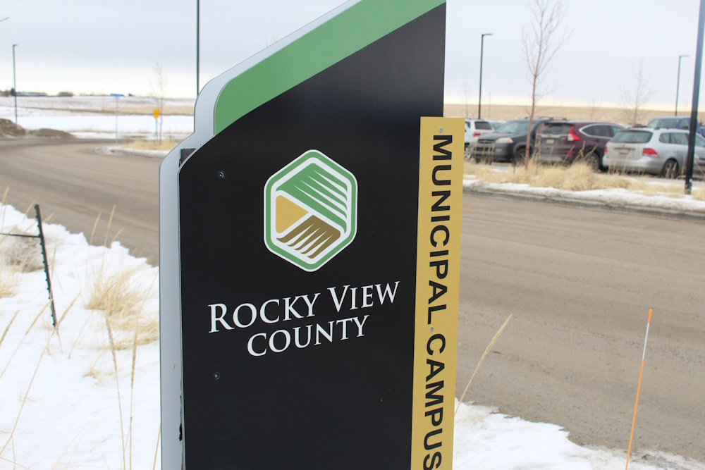 A new partnership between Rocky View County and Calgary plans to create thousands of jobs and infrastructure.