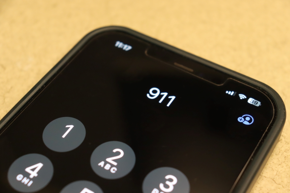 911 On Phone - Generic
