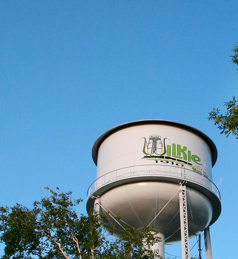 Wilkie water tower via Facebook.jpg
