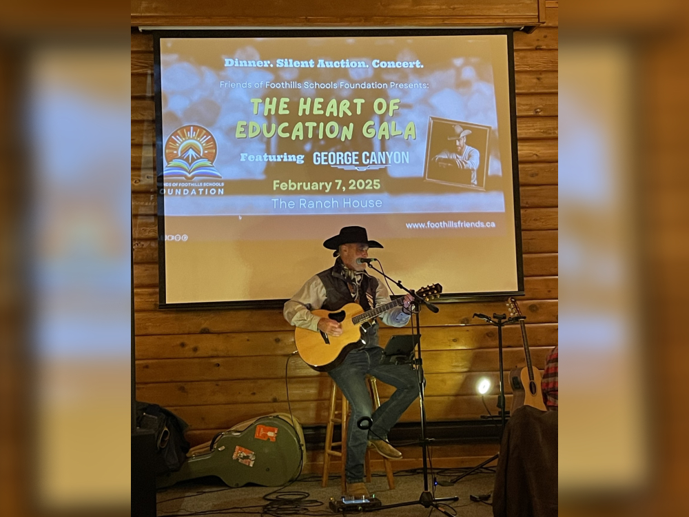 George Canyon performing at the Heart of Education Gala.
