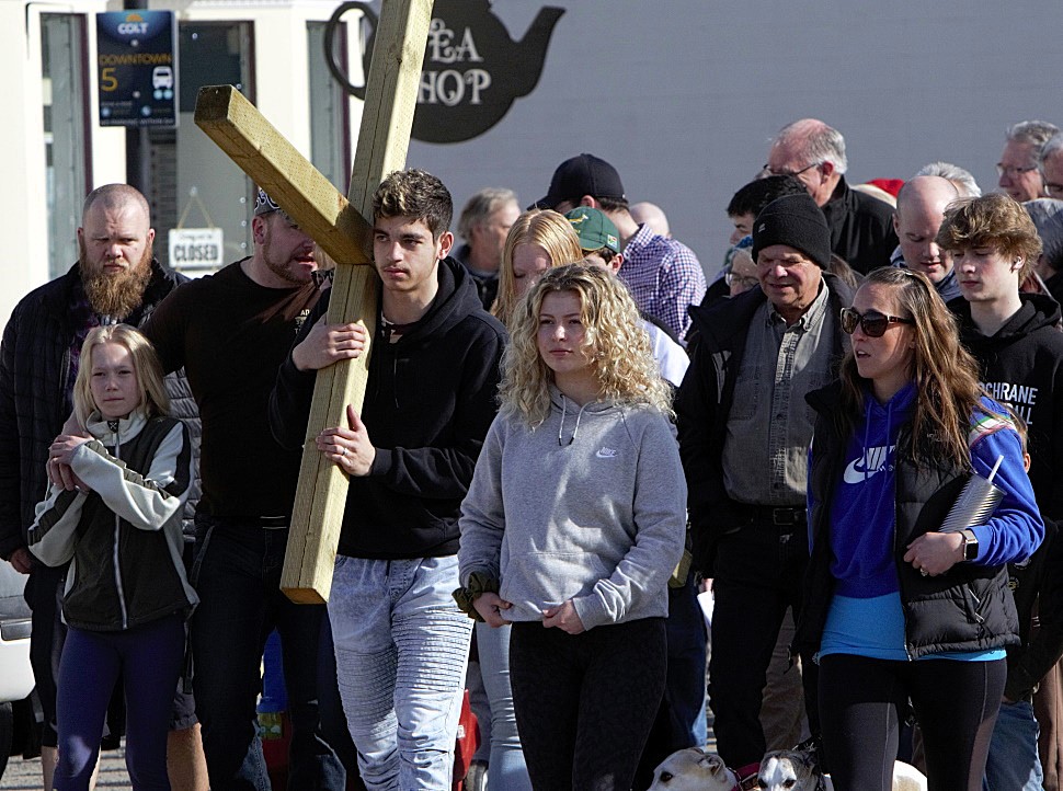 Walk of the Cross Cochrane