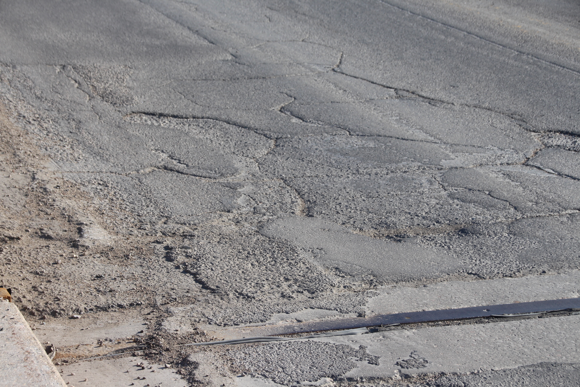 Rough asphalt