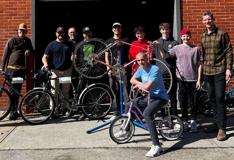 Back in Gear ROAMS volunteers