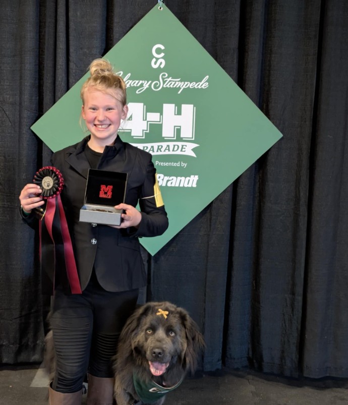 Olivia and Ellie win 4h Showmanship dog cute puppy 