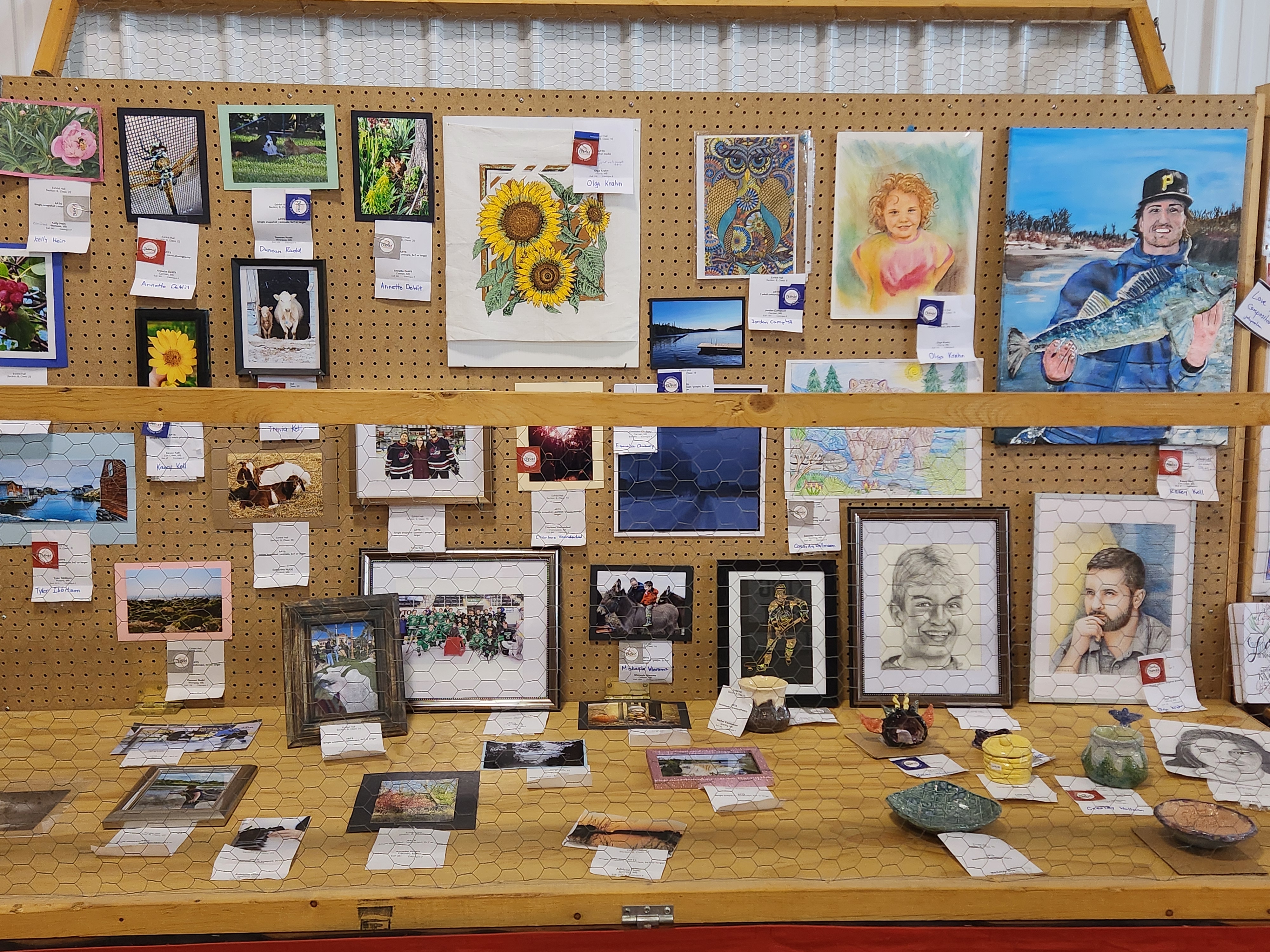 Exhibit Hall at the Carman Fair, showing off creative displays ranging from all different styles of art. PortageOnline/ Tristen Sokolosky