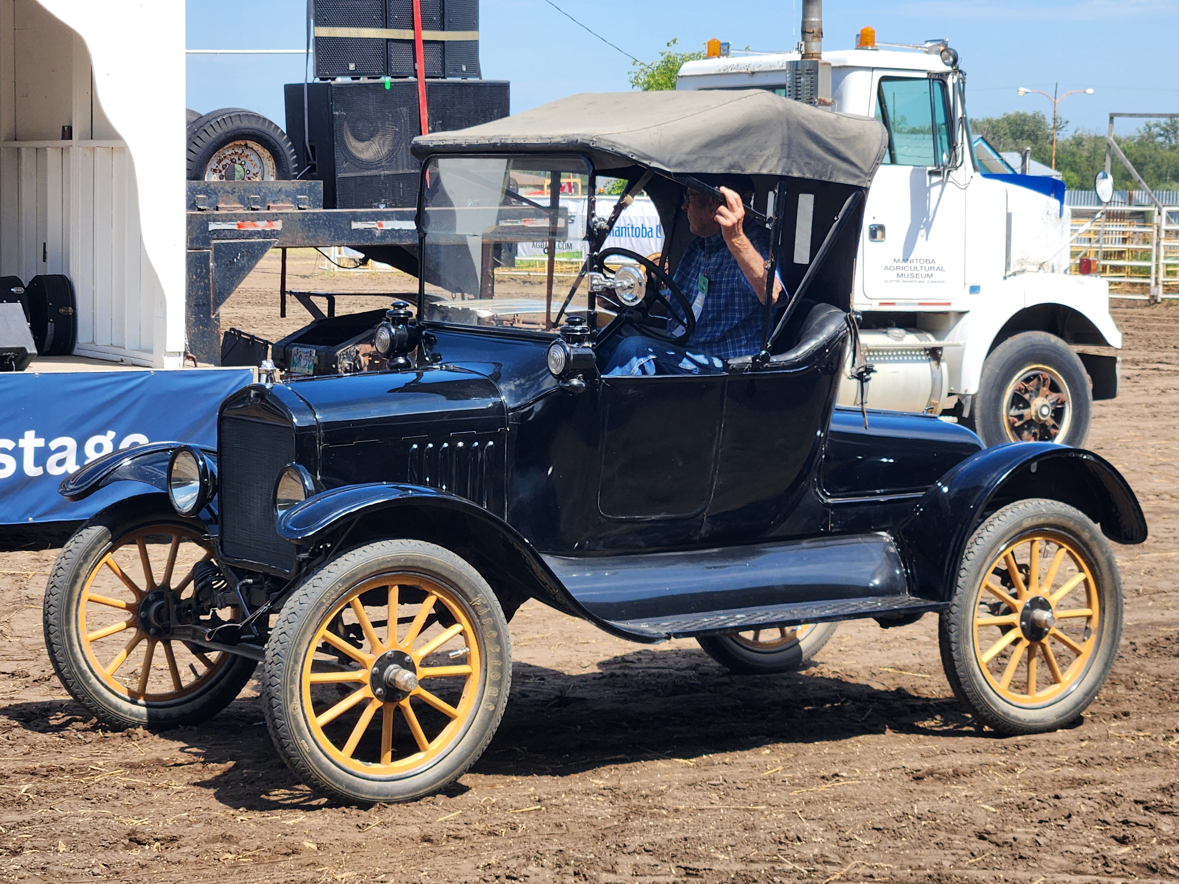 Pioneer Parade being a hit for the crowd