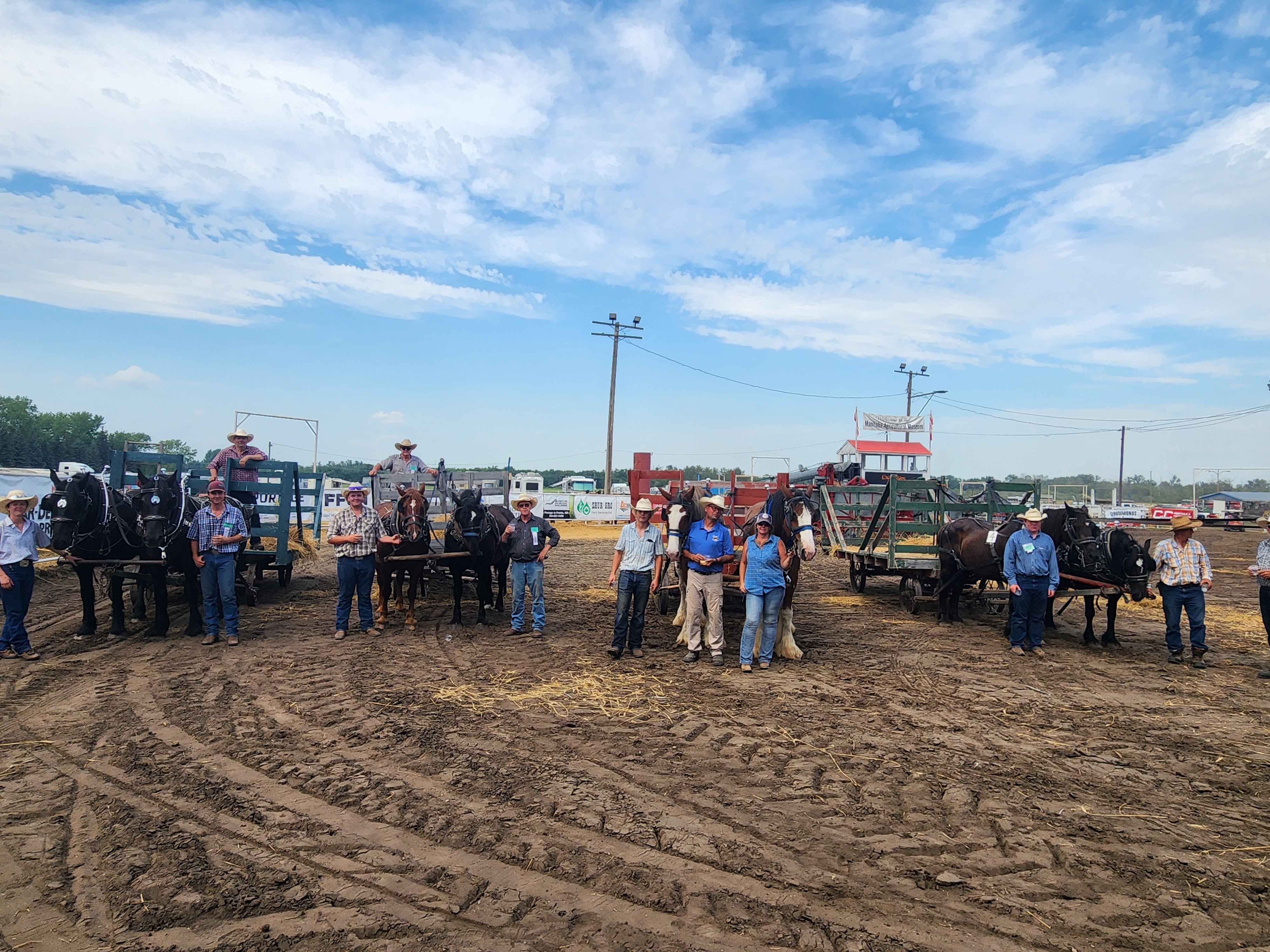 Threshing Teams 