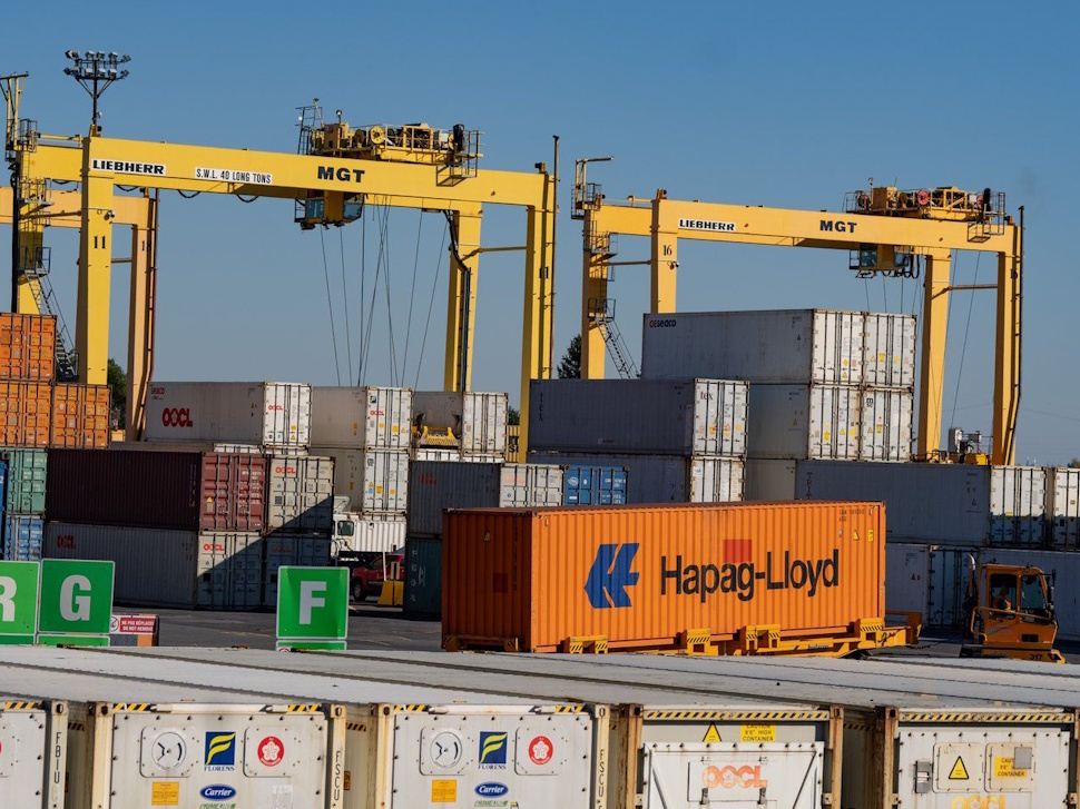 Équité Association reports auto thefts are down 19.1 per cent year over year in the first half of 2025. Shipping containers are moved in the Port of Montreal, Monday, Sept. 30, 2024. THE CANADIAN PRESS/Christinne Muschi
