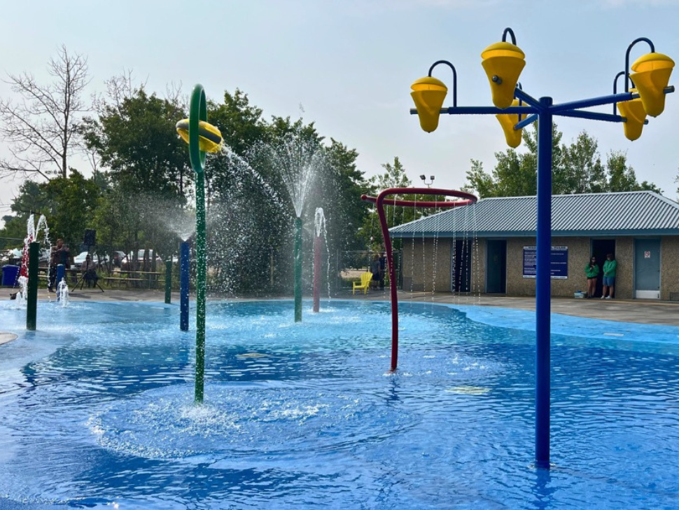 Manitobans are invited to explore the newly renovated Dakota Waterplay Park at the Dakota Community Centre. (City of Winnipeg/Facebook)
