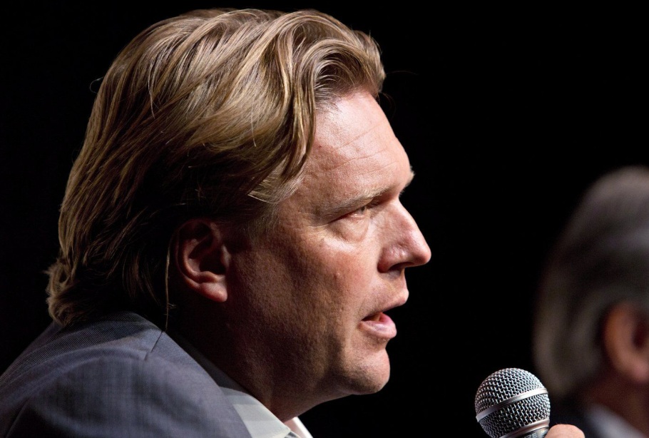 Thomas Lukaszuk speaks during the Alberta Progressive Conservative leadership forum in Edmonton on Thursday, Aug. 21, 2014. THE CANADIAN PRESS/Jason Franson