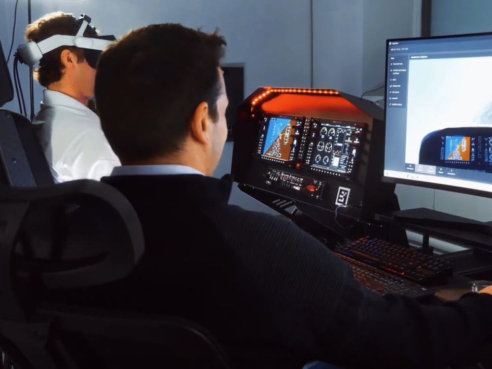 The Virtual Reality flight training that is going to be offered at Prairie Aviation Training Centre in Alberta. 