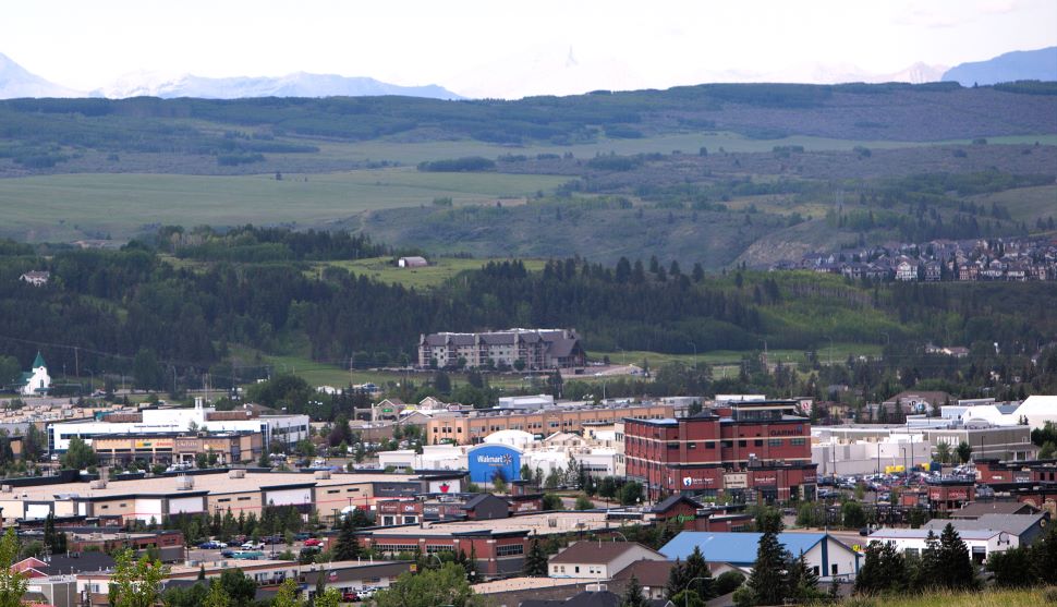 Downtown Cochrane overview