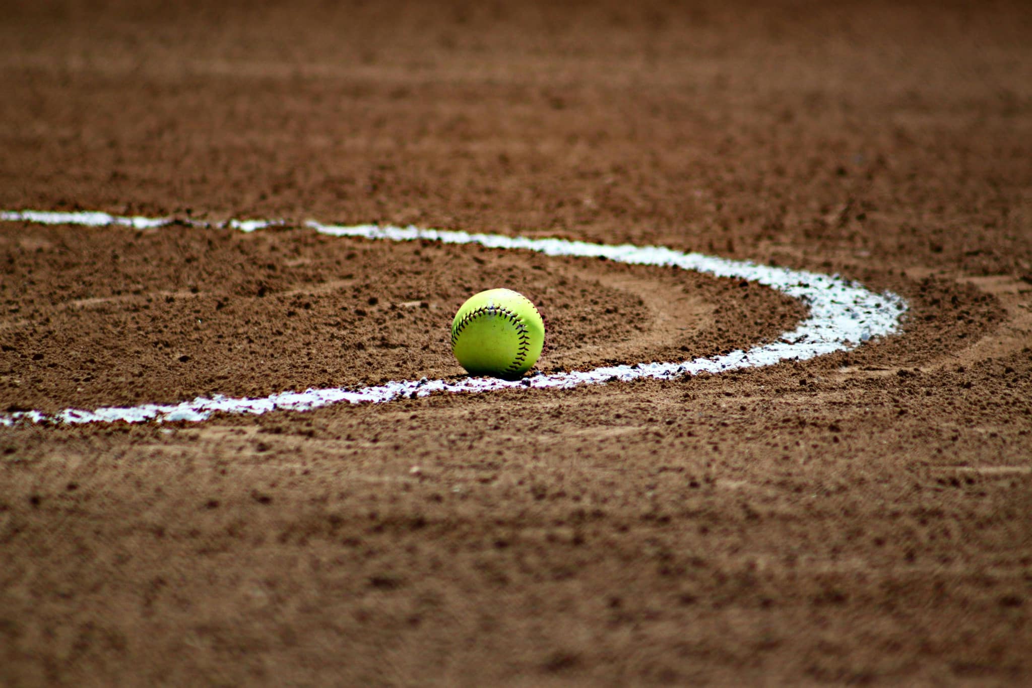 softball pic via UK Royals on Facebook.jpg