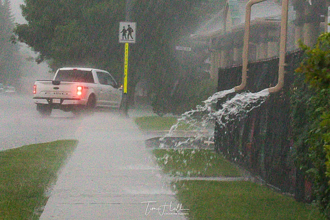 Cochrane storm July 28 photo Tim Hall