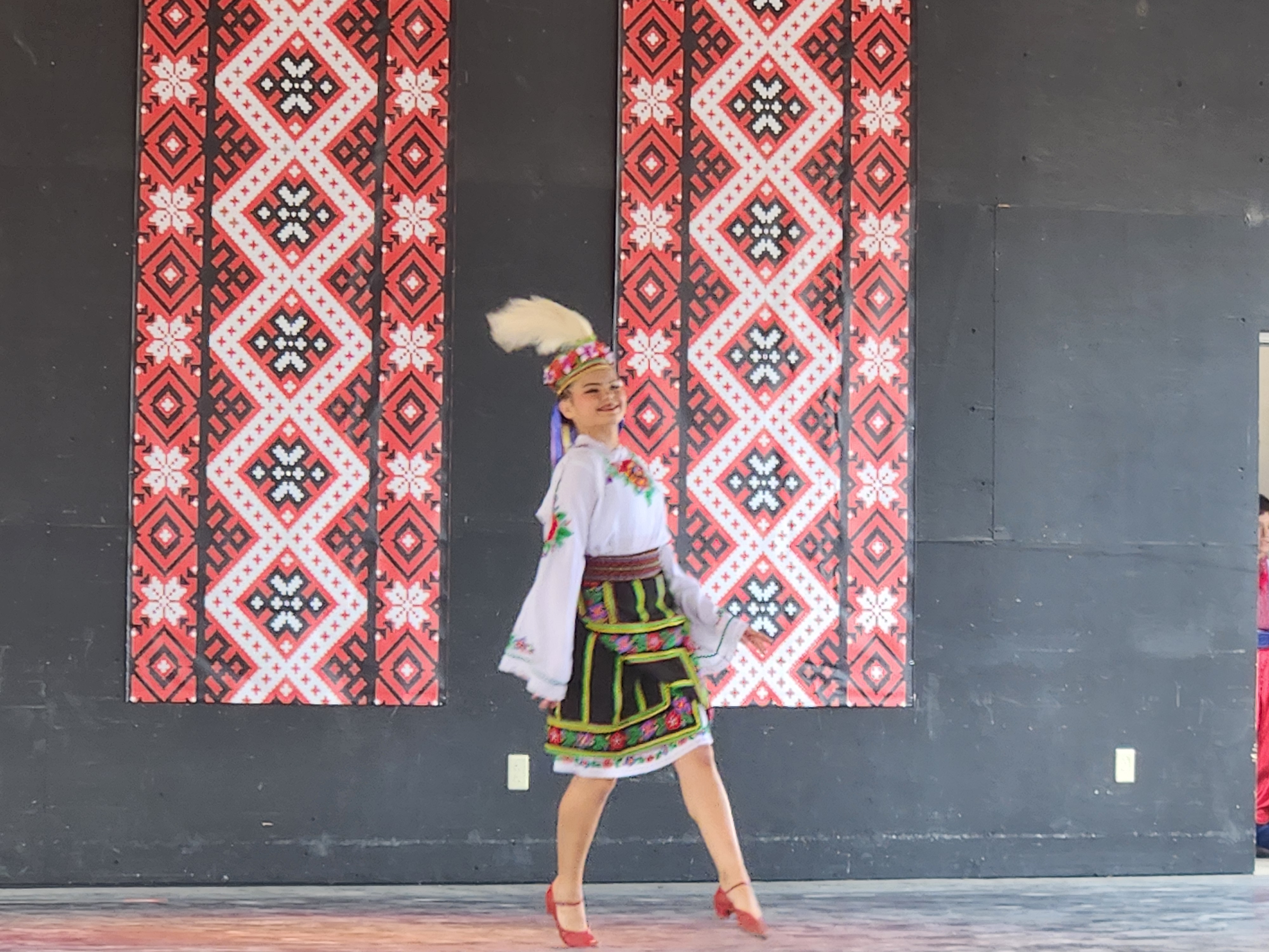 Performances happened all weekend, showing traditional dances along with beautiful outfits.    PortageOnline/ Tristen Sokolosky