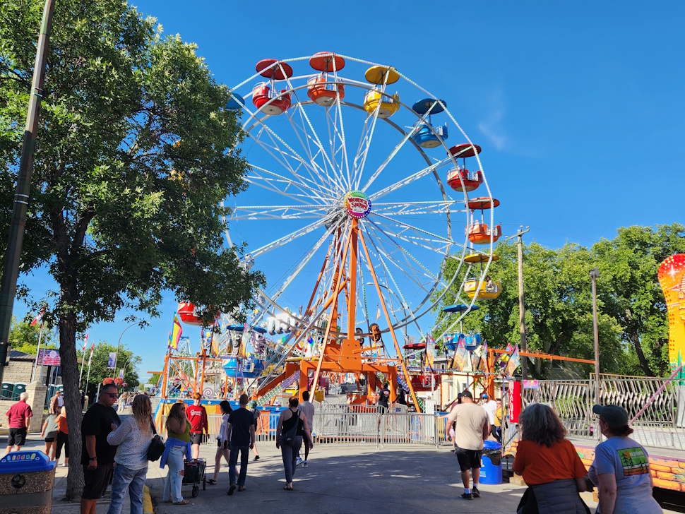 The WonderShows midway rides, were making the street full of people all weekend.   PortageOnline/ Tristen Sokolosky