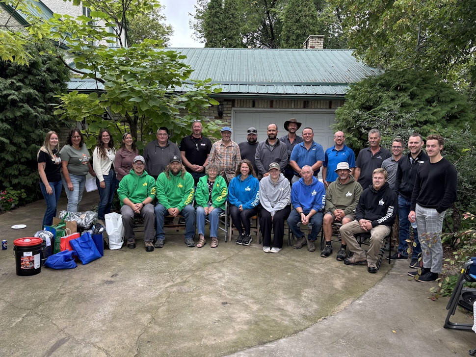 Falkdale Farms and sponsors at Meals on the Farm
