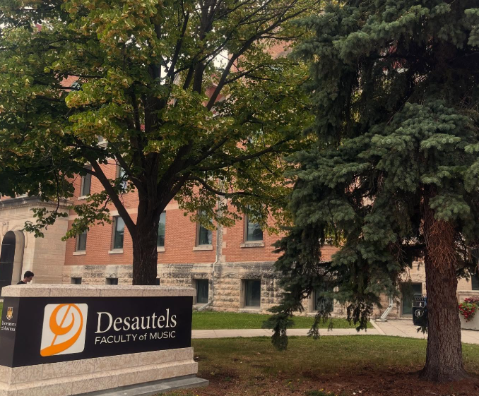 Desautels Faculty sign (U of M)