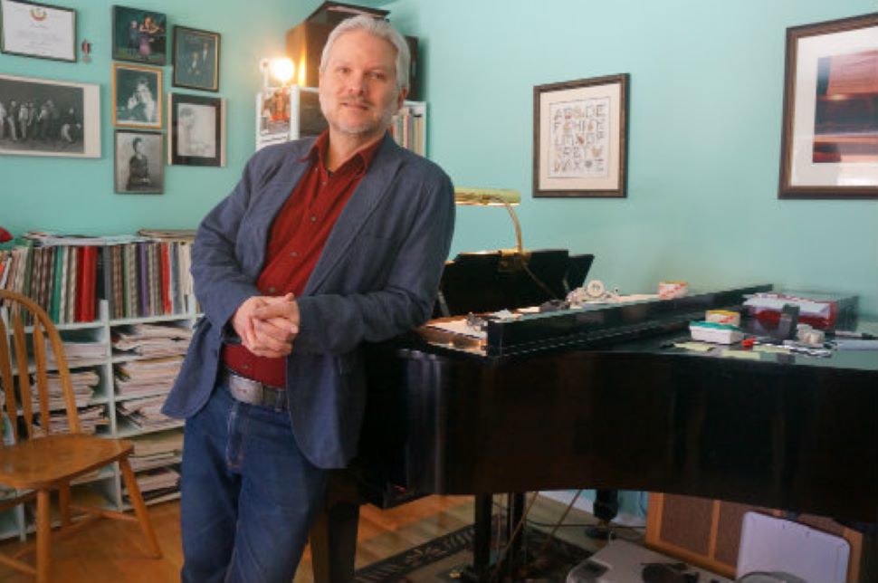 Loren Hiebert in his Altona studio. (PNN)