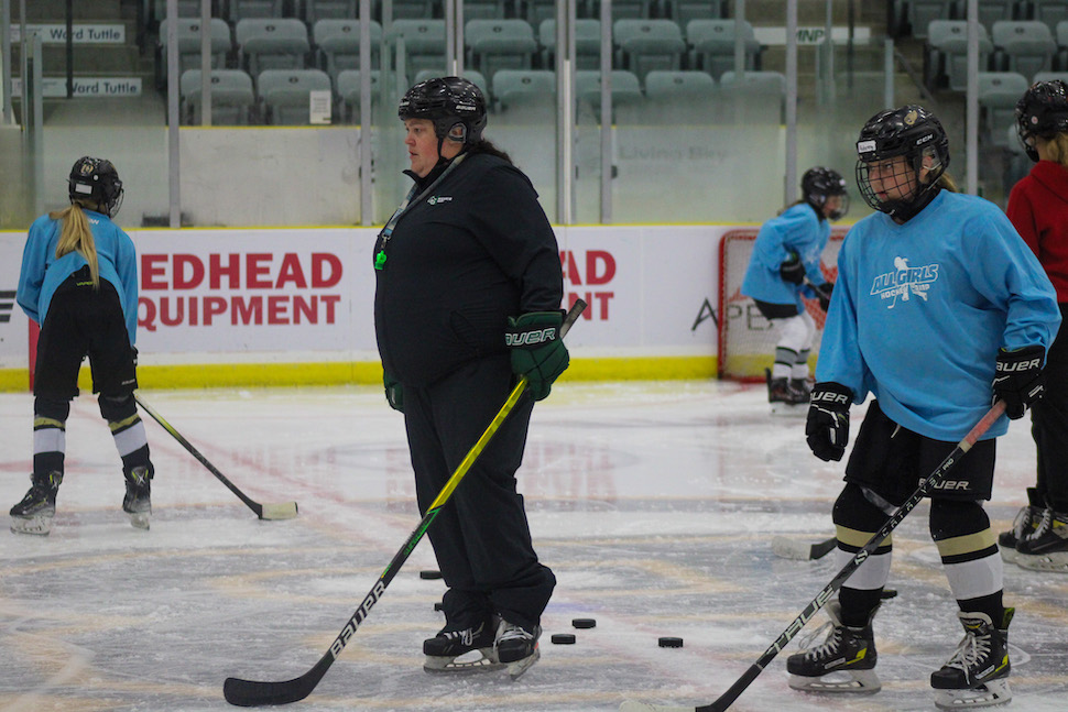 ALL GIRLS HOCKEY CAMP 