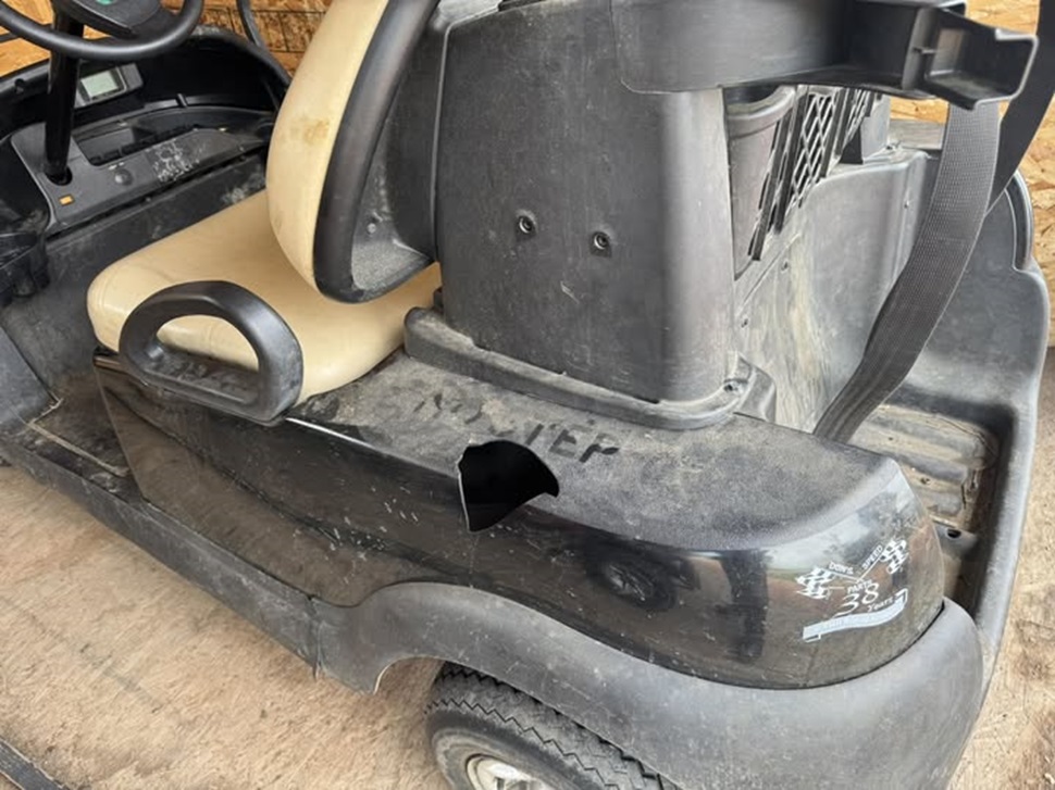 Golf cart