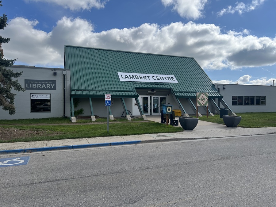 The Strathmore Municipal Library.