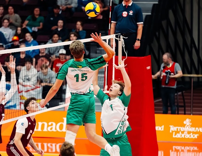 Kash Meyers volleyball team sask.jpg
