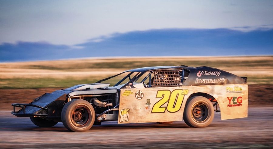 Photo via Flatlanders Speedway on Facebook.jpg