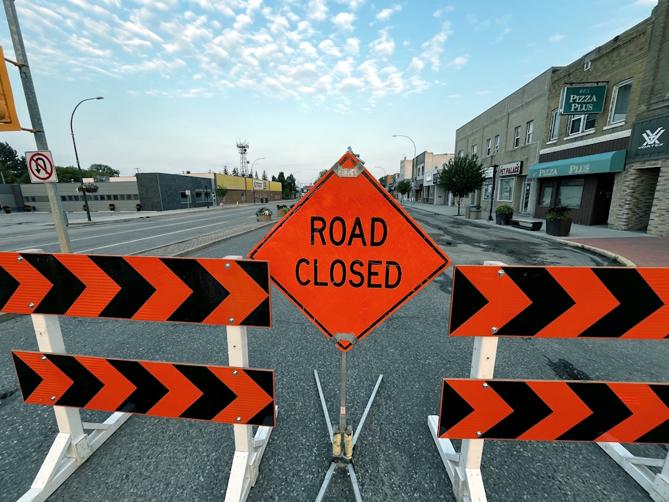 The westbound lane of Saskatchewan Avenue is closed between Tupper Street and Third Street. The stretch is expected reopen Tuesday evening. PortageOnline/Cory Knutt
