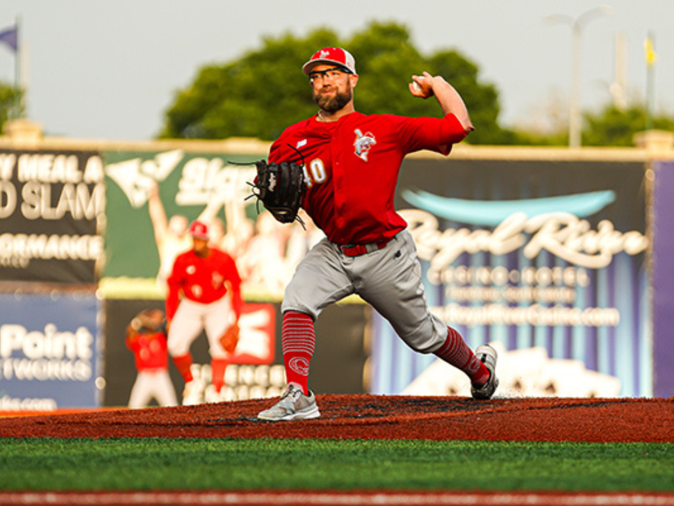 Veteran southpaw Mitchell Lambson 