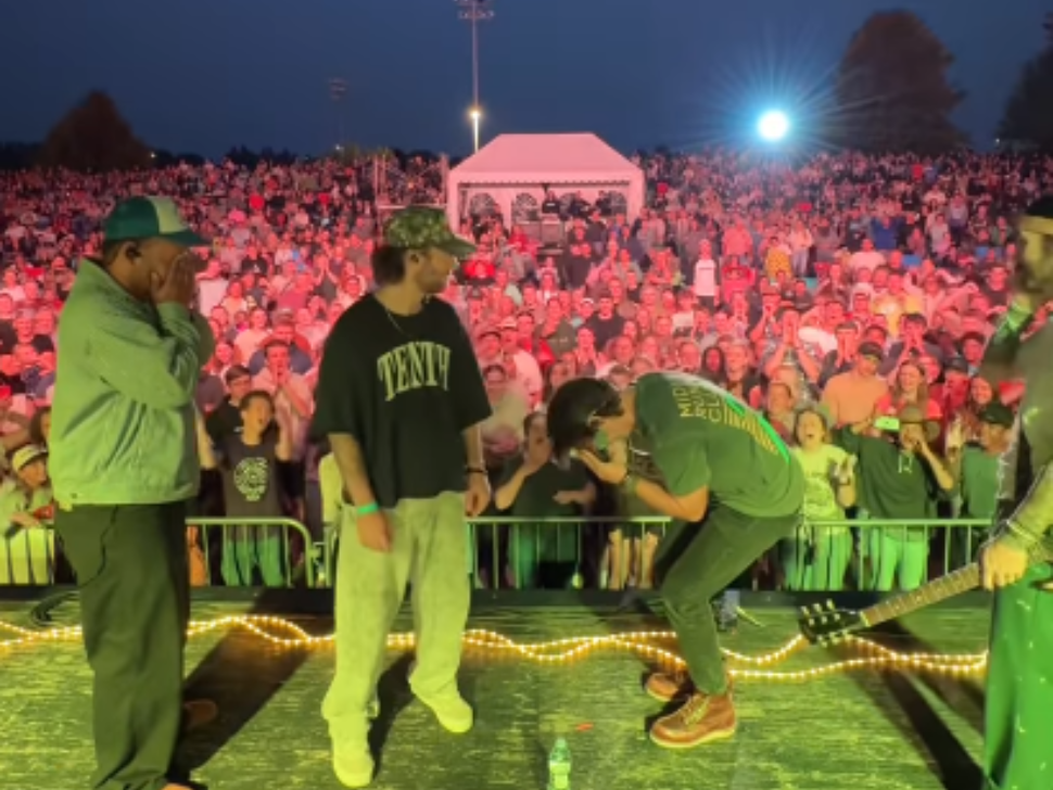 Tenth Avenue North in Winkler