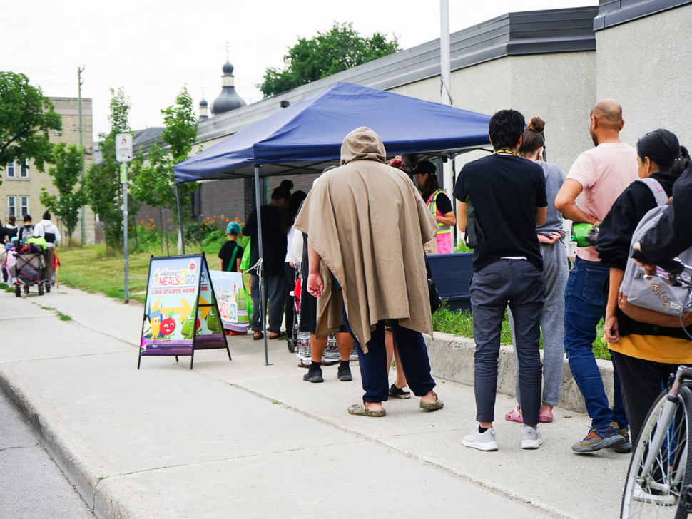 Harvest Manitoba's Meals2go program