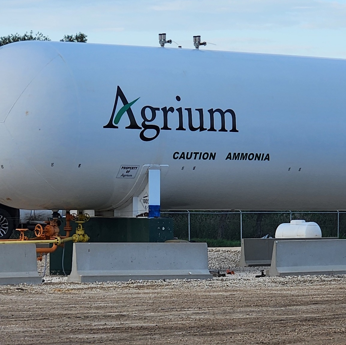 Anhydrous Ammonia tank
