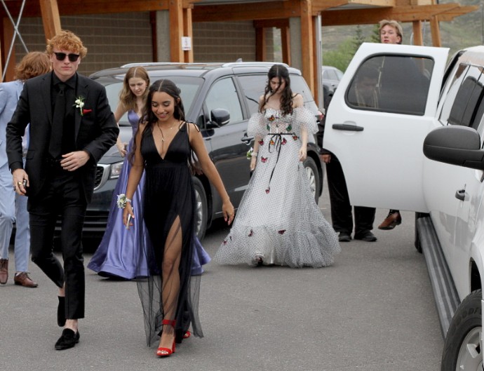 grad clothes glow up dress suit student cochrane