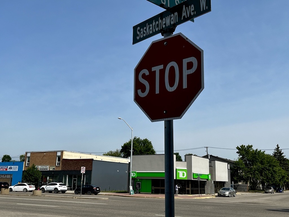 A street sign for Saskatchewan Avenue West, where a 42-year-old man was arrested in connection with an assault and drug-related charges in Portage on July 10th. PortageOnline/Cory Knutt