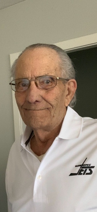Photo of Kenneth Perry