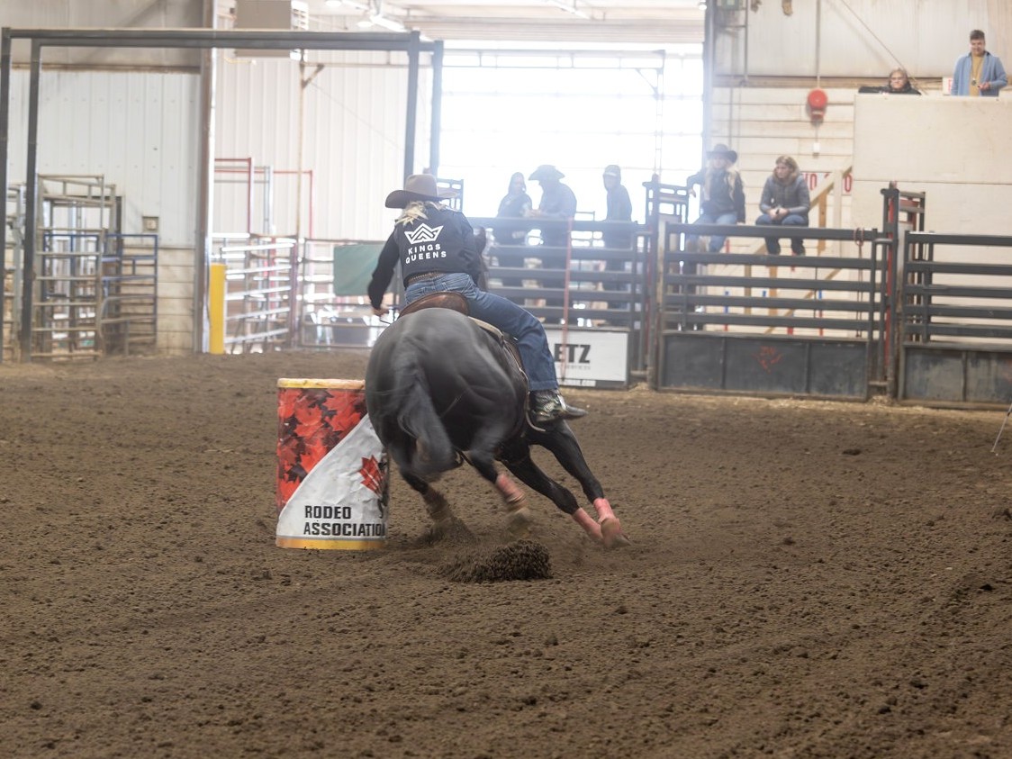 barrel racing